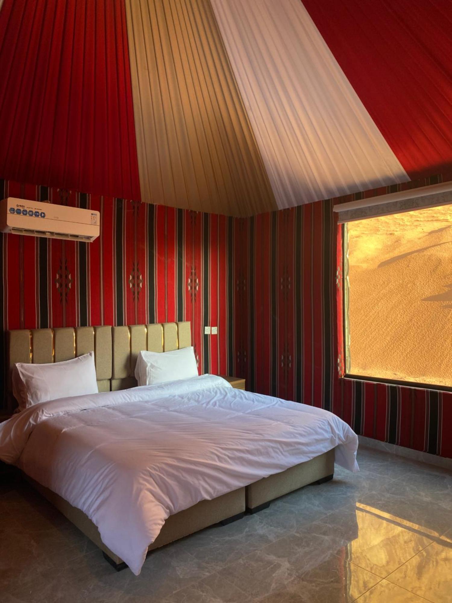 Tamim Luxury Wadi Rum Camp Exterior photo